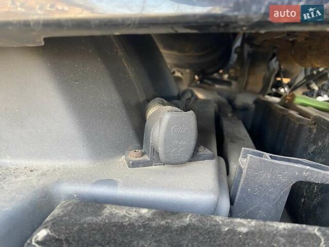 Чорний Вольво FH 13, об'ємом двигуна 0 л та пробігом 979 тис. км за 33900 $, фото 2 на Automoto.ua