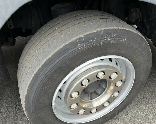 Чорний Вольво FH 13, об'ємом двигуна 0 л та пробігом 605 тис. км за 65000 $, фото 5 на Automoto.ua