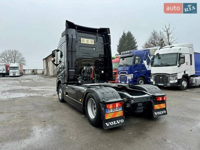 Черный Вольво FH 13, объемом двигателя 0 л и пробегом 700 тыс. км за 41999 $, фото 14 на Automoto.ua