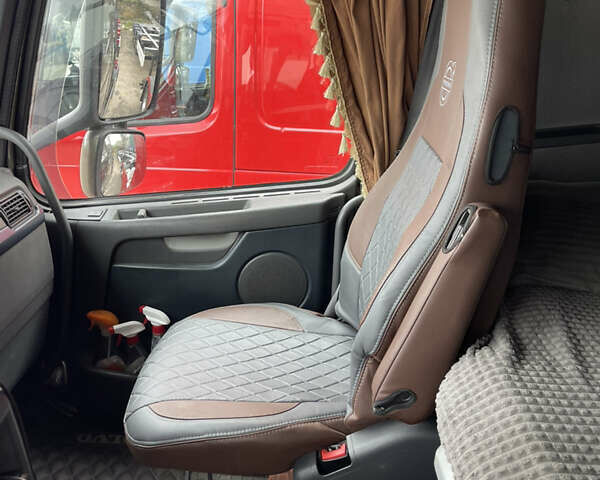 Коричневий Вольво FH 13, об'ємом двигуна 0 л та пробігом 913 тис. км за 29100 $, фото 19 на Automoto.ua