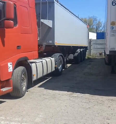 Червоний Вольво FH 13, об'ємом двигуна 12 л та пробігом 180 тис. км за 14000 $, фото 1 на Automoto.ua