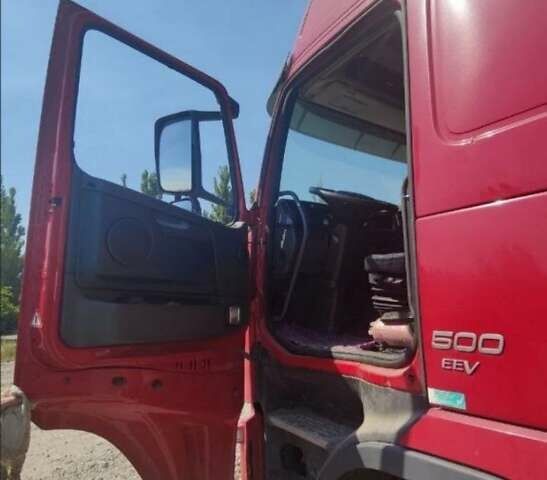 Червоний Вольво FH 13, об'ємом двигуна 12.8 л та пробігом 999 тис. км за 37000 $, фото 5 на Automoto.ua