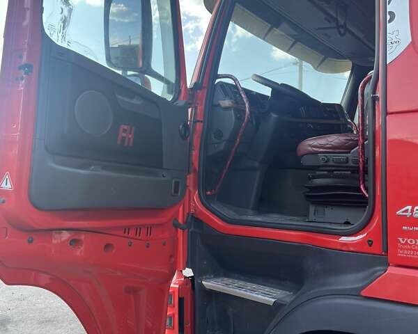 Вольво FH 13 2006 в Виннице на Automoto.ua Красный Вольво FH 13, объемом двигателя 13 л и пробегом 1 тыс. км за 16500 $, фото 17 на Automoto.ua