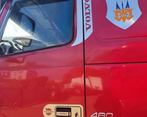 Красный Вольво FH 13, объемом двигателя 12.8 л и пробегом 2 тыс. км за 15000 $, фото 16 на Automoto.ua