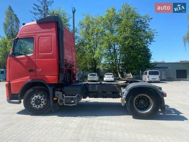 Красный Вольво FH 13, объемом двигателя 12.78 л и пробегом 1 тыс. км за 9600 $, фото 3 на Automoto.ua