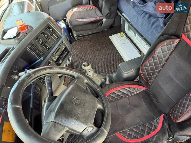 Червоний Вольво FH 13, об'ємом двигуна 0 л та пробігом 1 тис. км за 8600 $, фото 5 на Automoto.ua