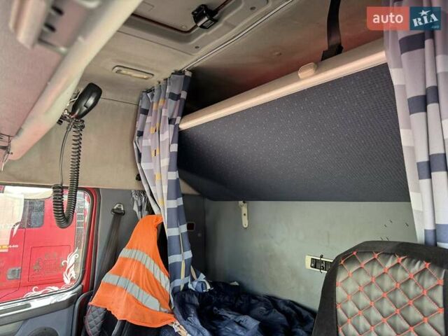 Червоний Вольво FH 13, об'ємом двигуна 0 л та пробігом 1 тис. км за 8600 $, фото 4 на Automoto.ua