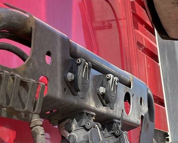 Красный Вольво FH 13, объемом двигателя 12.78 л и пробегом 1 тыс. км за 15500 $, фото 5 на Automoto.ua