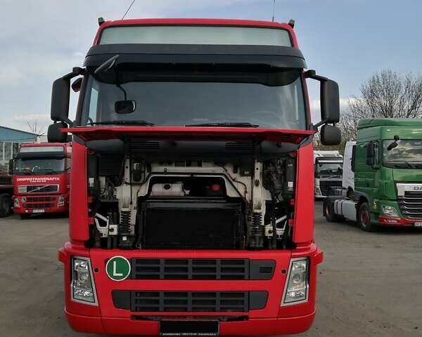 Червоний Вольво FH 13, об'ємом двигуна 12.78 л та пробігом 130 тис. км за 21283 $, фото 3 на Automoto.ua