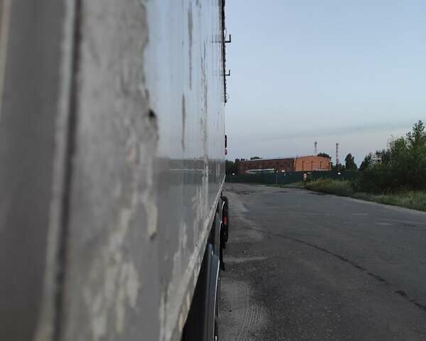 Красный Вольво FH 13, объемом двигателя 12.78 л и пробегом 2 тыс. км за 31000 $, фото 17 на Automoto.ua