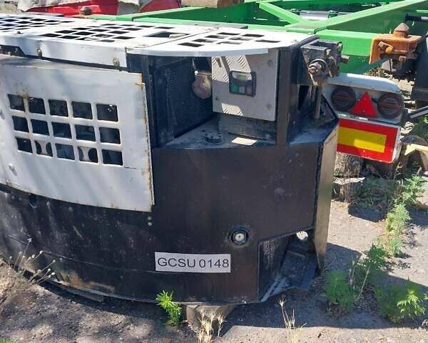 Красный Вольво FH 13, объемом двигателя 12.8 л и пробегом 1 тыс. км за 13500 $, фото 13 на Automoto.ua