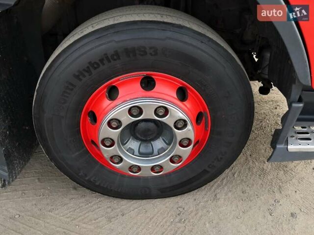 Червоний Вольво FH 13, об'ємом двигуна 12.78 л та пробігом 130 тис. км за 21283 $, фото 20 на Automoto.ua