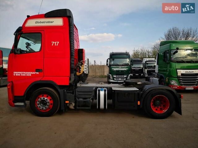 Червоний Вольво FH 13, об'ємом двигуна 12.78 л та пробігом 130 тис. км за 21283 $, фото 18 на Automoto.ua