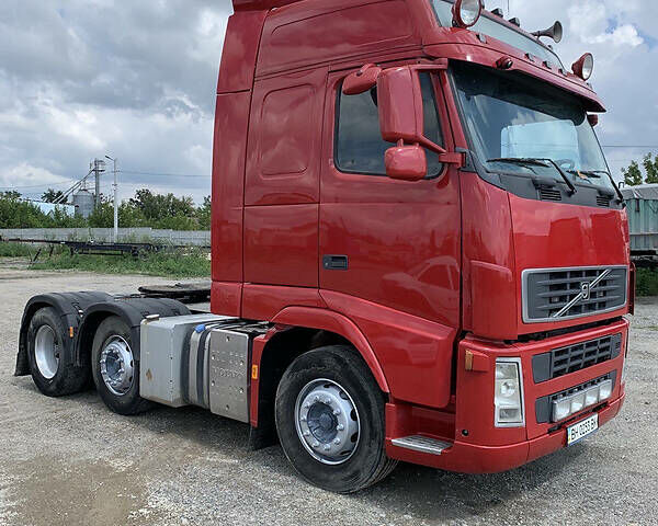 Красный Вольво FH 13, объемом двигателя 13 л и пробегом 1 тыс. км за 17500 $, фото 1 на Automoto.ua