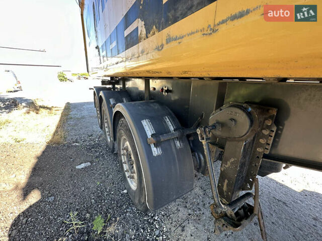 Красный Вольво FH 13, объемом двигателя 12.9 л и пробегом 1 тыс. км за 28000 $, фото 28 на Automoto.ua
