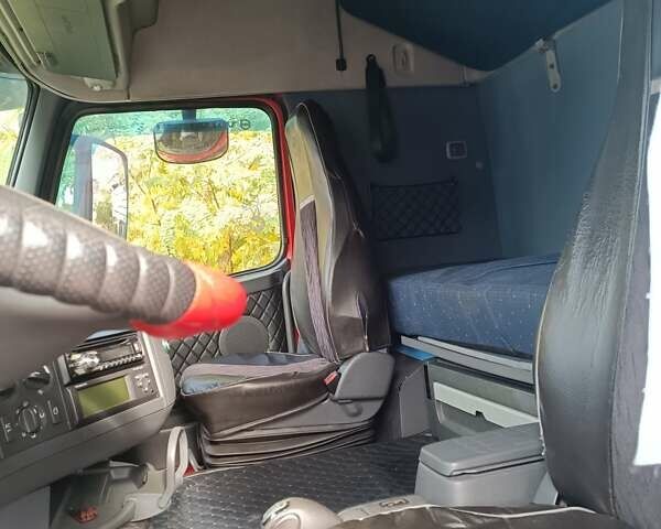 Вольво FH 13 2009 в Нововолынск на Automoto.ua Красный Вольво FH 13, объемом двигателя 12.78 л и пробегом 2 тыс. км за 14000 $, фото 7 на Automoto.ua