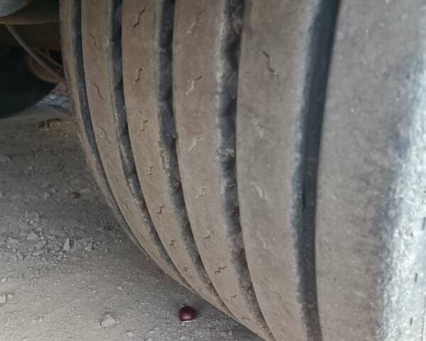 Вольво FH 13 2009 в Нововолынск на Automoto.ua Красный Вольво FH 13, объемом двигателя 12.78 л и пробегом 2 тыс. км за 14000 $, фото 19 на Automoto.ua