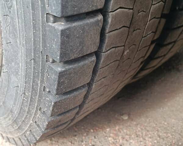 Вольво FH 13 2009 в Нововолынск на Automoto.ua Красный Вольво FH 13, объемом двигателя 12.78 л и пробегом 2 тыс. км за 14000 $, фото 11 на Automoto.ua