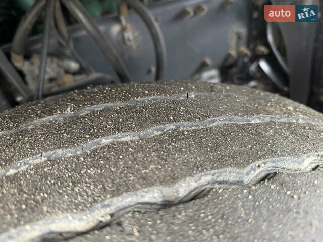 Красный Вольво FH 13, объемом двигателя 12.78 л и пробегом 1000 тыс. км за 18899 $, фото 18 на Automoto.ua