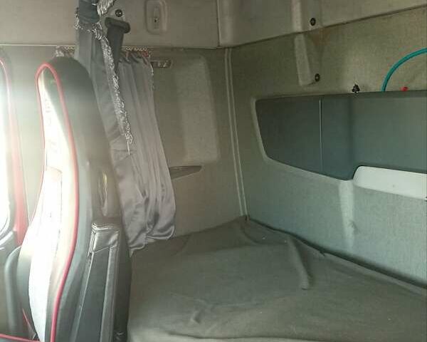 Красный Вольво FH 13, объемом двигателя 0 л и пробегом 1 тыс. км за 16500 $, фото 13 на Automoto.ua