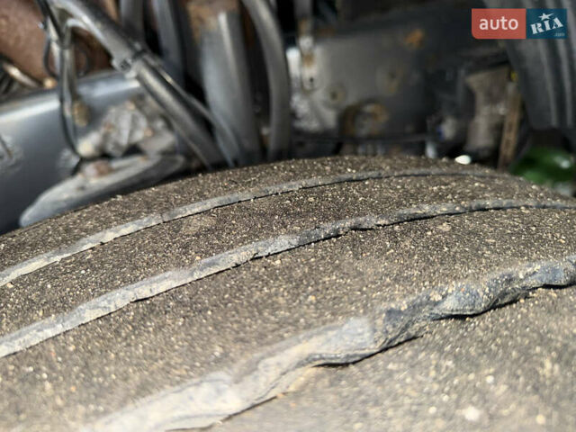 Красный Вольво FH 13, объемом двигателя 12.78 л и пробегом 1000 тыс. км за 18899 $, фото 9 на Automoto.ua