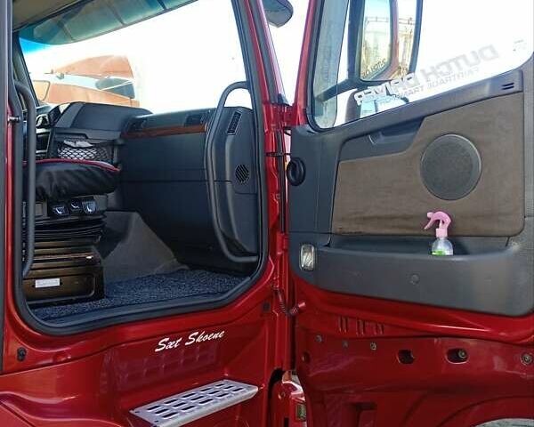 Красный Вольво FH 13, объемом двигателя 0 л и пробегом 1 тыс. км за 16500 $, фото 7 на Automoto.ua