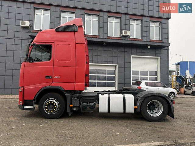 Красный Вольво FH 13, объемом двигателя 12.78 л и пробегом 1000 тыс. км за 18899 $, фото 7 на Automoto.ua
