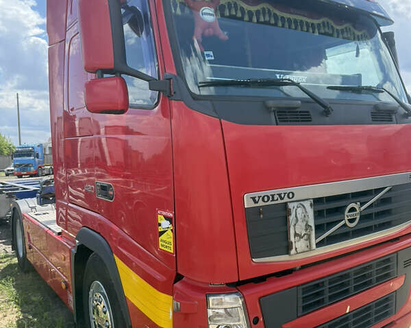 Червоний Вольво FH 13, об'ємом двигуна 12.78 л та пробігом 940 тис. км за 21000 $, фото 9 на Automoto.ua