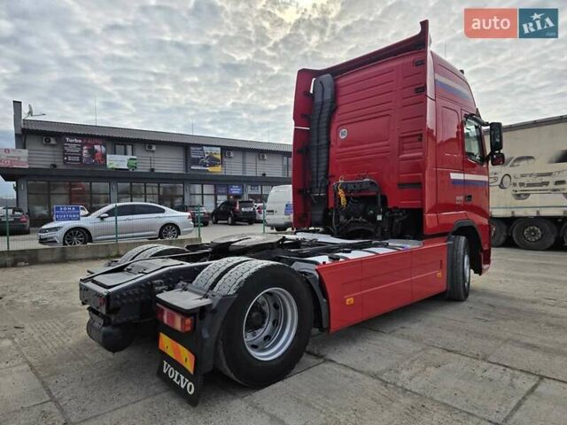 Червоний Вольво FH 13, об'ємом двигуна 12.7 л та пробігом 999 тис. км за 26247 $, фото 4 на Automoto.ua