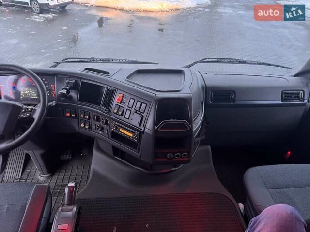 Червоний Вольво FH 13, об'ємом двигуна 0 л та пробігом 780 тис. км за 35500 $, фото 21 на Automoto.ua