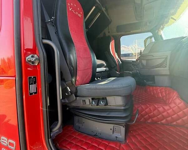 Червоний Вольво FH 13, об'ємом двигуна 12.78 л та пробігом 1 тис. км за 18500 $, фото 43 на Automoto.ua