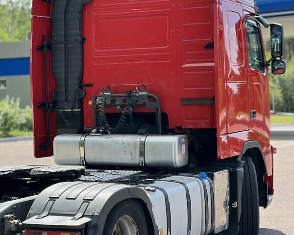 Красный Вольво FH 13, объемом двигателя 12.8 л и пробегом 1 тыс. км за 21000 $, фото 7 на Automoto.ua