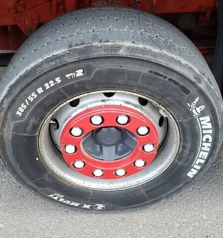 Красный Вольво FH 13, объемом двигателя 12.9 л и пробегом 825 тыс. км за 43000 $, фото 22 на Automoto.ua