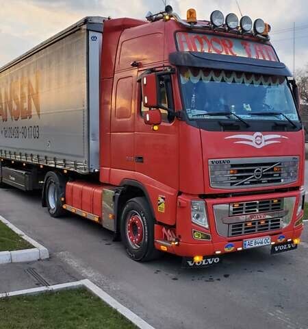 Красный Вольво FH 13, объемом двигателя 12.9 л и пробегом 825 тыс. км за 43000 $, фото 16 на Automoto.ua