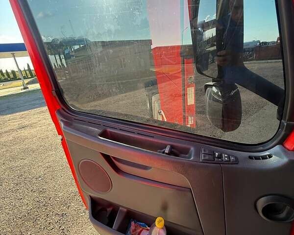 Червоний Вольво FH 13, об'ємом двигуна 12.78 л та пробігом 1 тис. км за 18500 $, фото 55 на Automoto.ua
