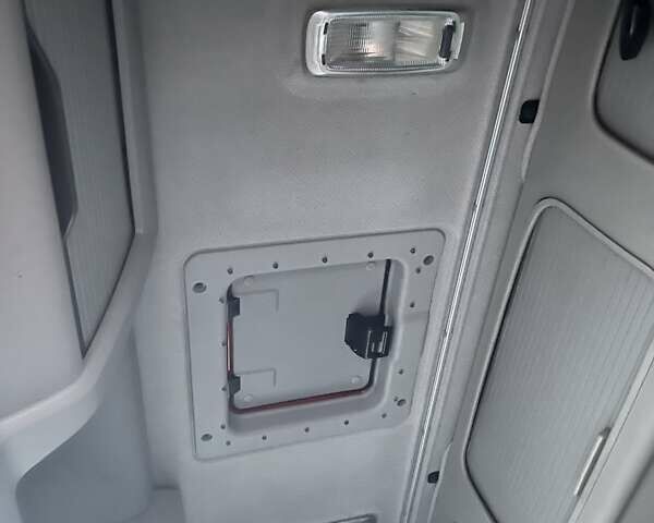 Червоний Вольво FH 13, об'ємом двигуна 0 л та пробігом 780 тис. км за 35500 $, фото 26 на Automoto.ua