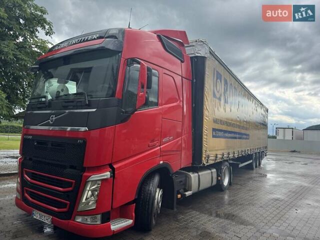 Красный Вольво FH 13, объемом двигателя 12.78 л и пробегом 1 тыс. км за 27000 $, фото 2 на Automoto.ua