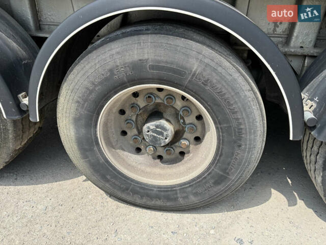 Красный Вольво FH 13, объемом двигателя 12.9 л и пробегом 812 тыс. км за 34900 $, фото 14 на Automoto.ua