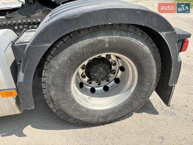 Красный Вольво FH 13, объемом двигателя 12.9 л и пробегом 812 тыс. км за 34900 $, фото 44 на Automoto.ua