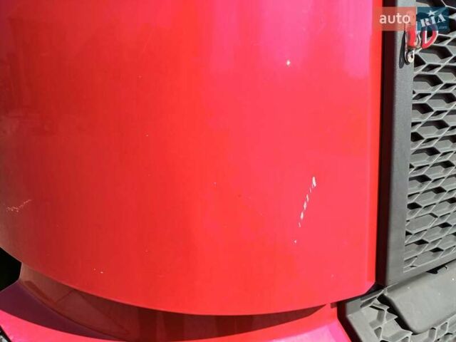 Красный Вольво FH 13, объемом двигателя 12.9 л и пробегом 516 тыс. км за 61331 $, фото 11 на Automoto.ua