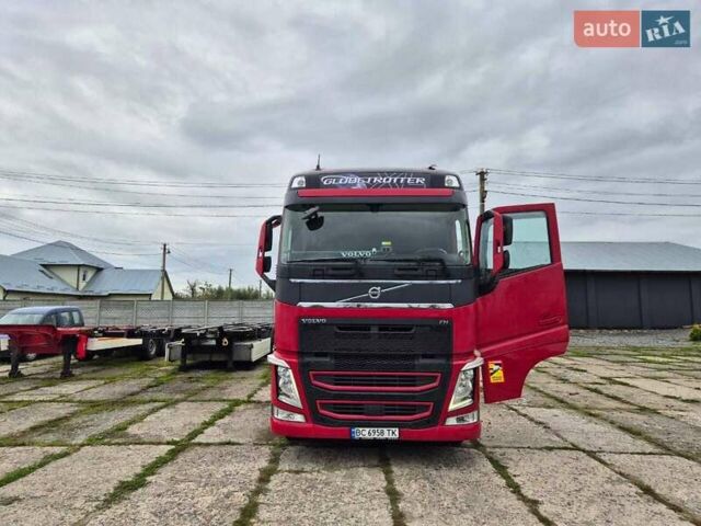 Красный Вольво FH 13, объемом двигателя 0 л и пробегом 663 тыс. км за 55000 $, фото 1 на Automoto.ua