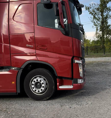 Красный Вольво FH 13, объемом двигателя 0 л и пробегом 663 тыс. км за 55000 $, фото 3 на Automoto.ua