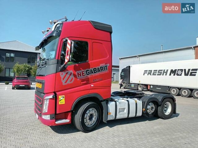 Красный Вольво FH 13, объемом двигателя 12.9 л и пробегом 516 тыс. км за 61331 $, фото 7 на Automoto.ua