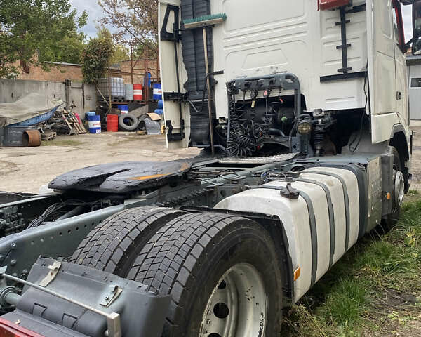 Вольво FH 13, объемом двигателя 12.8 л и пробегом 2 тыс. км за 14000 $, фото 4 на Automoto.ua