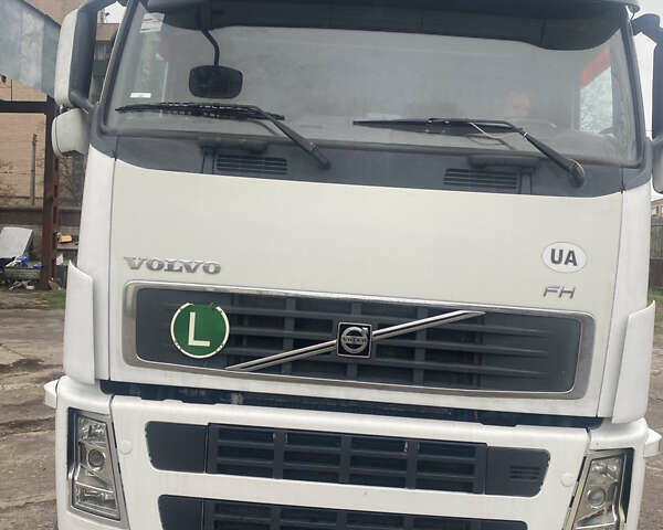 Вольво FH 13, объемом двигателя 0 л и пробегом 1000 тыс. км за 12600 $, фото 1 на Automoto.ua