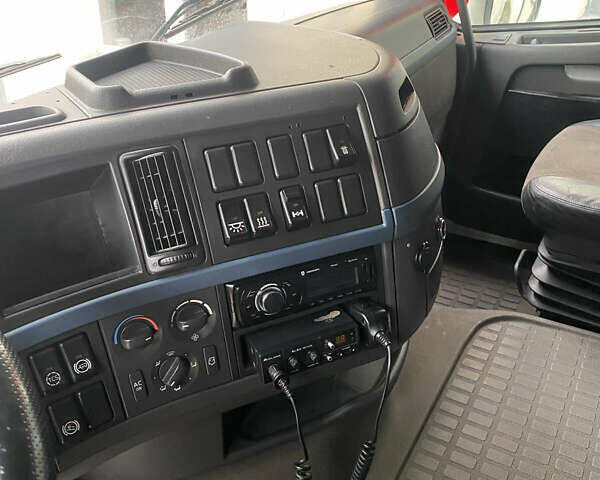Вольво FH 13, объемом двигателя 12.8 л и пробегом 2 тыс. км за 14000 $, фото 6 на Automoto.ua