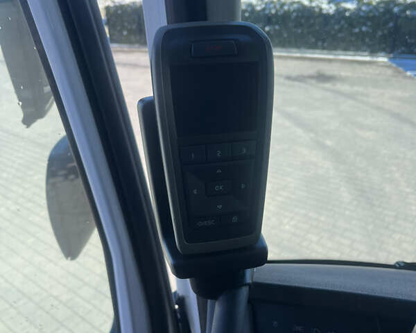 Вольво FH 13, объемом двигателя 0 л и пробегом 950 тыс. км за 36617 $, фото 14 на Automoto.ua
