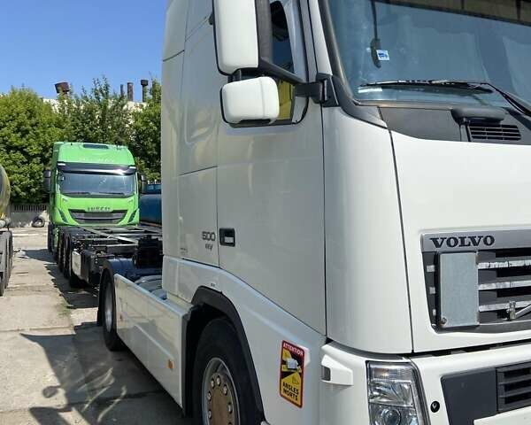 Вольво FH 13, объемом двигателя 0 л и пробегом 1 тыс. км за 41500 $, фото 2 на Automoto.ua
