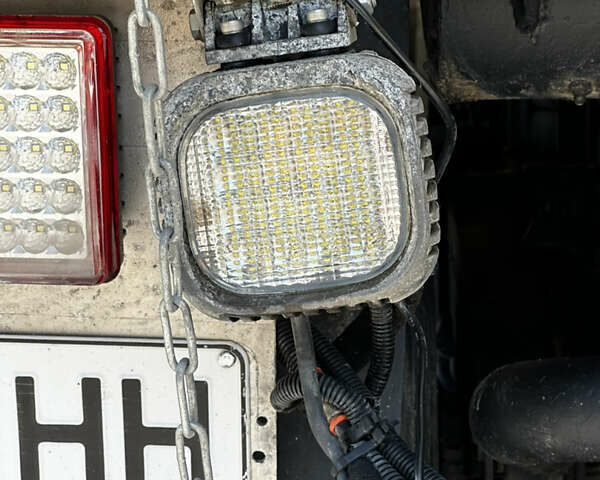 Вольво FH 13, об'ємом двигуна 12.9 л та пробігом 300 тис. км за 66000 $, фото 48 на Automoto.ua