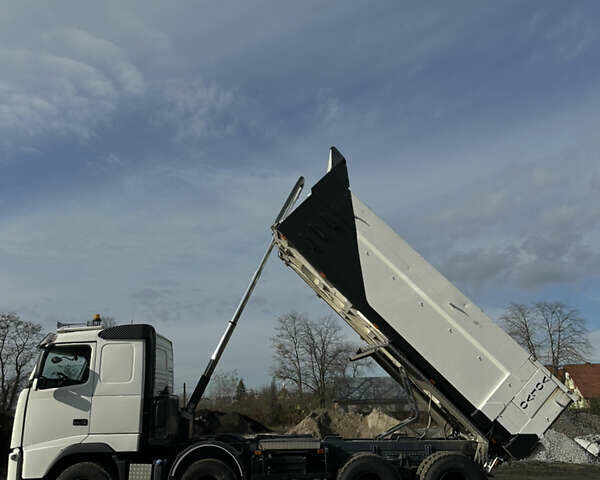 Вольво FH 13, об'ємом двигуна 12.9 л та пробігом 300 тис. км за 66000 $, фото 5 на Automoto.ua